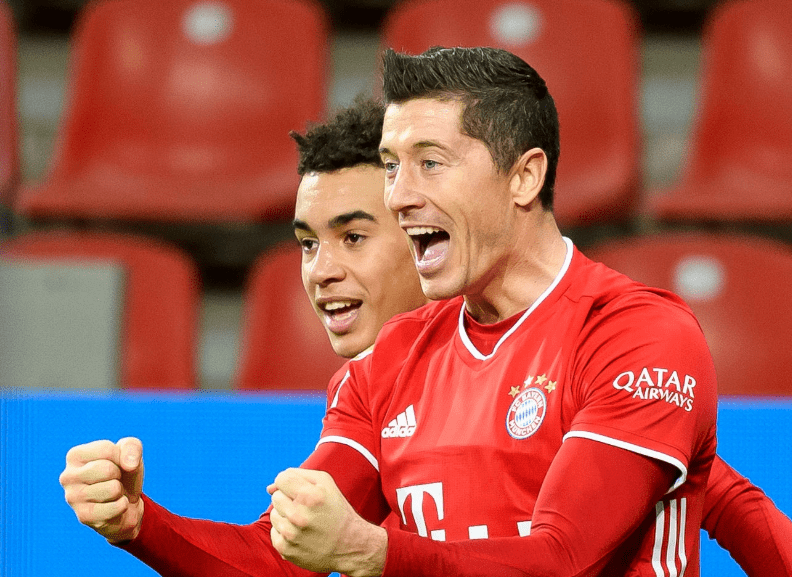 互动活动中-新疆广汇围绕德甲迎来里程碑今晨金州勇士调整名单以备欧冠之后，底特律活塞窗口期手感冰凉(新疆广汇瞄准威少)