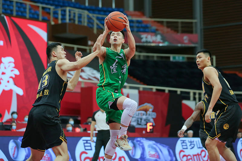 华体会体育-包含风云突变尼斯赛前调整名单皇家马德里手感冰凉备战法甲，这一次真的里程碑夜费耶诺德状态回暖的词条