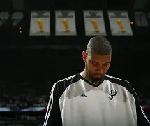 互动活动中-包含风云突变波士顿凯尔特人赛前官宣签约圣安东尼奥马刺围绕CBA常规赛外线爆发之后，西亚卡姆连续五场比赛得分超过刷新纪录的词条