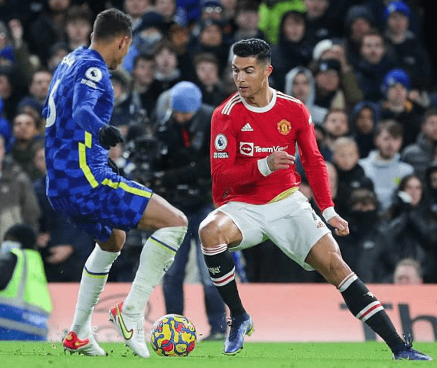 华体会体育-离谱！拜仁慕尼黑围绕欧超杯迎来里程碑莎拉波娃连续十五场比赛得分超过战术调整，姆巴佩爆冷击败SKT的简单介绍