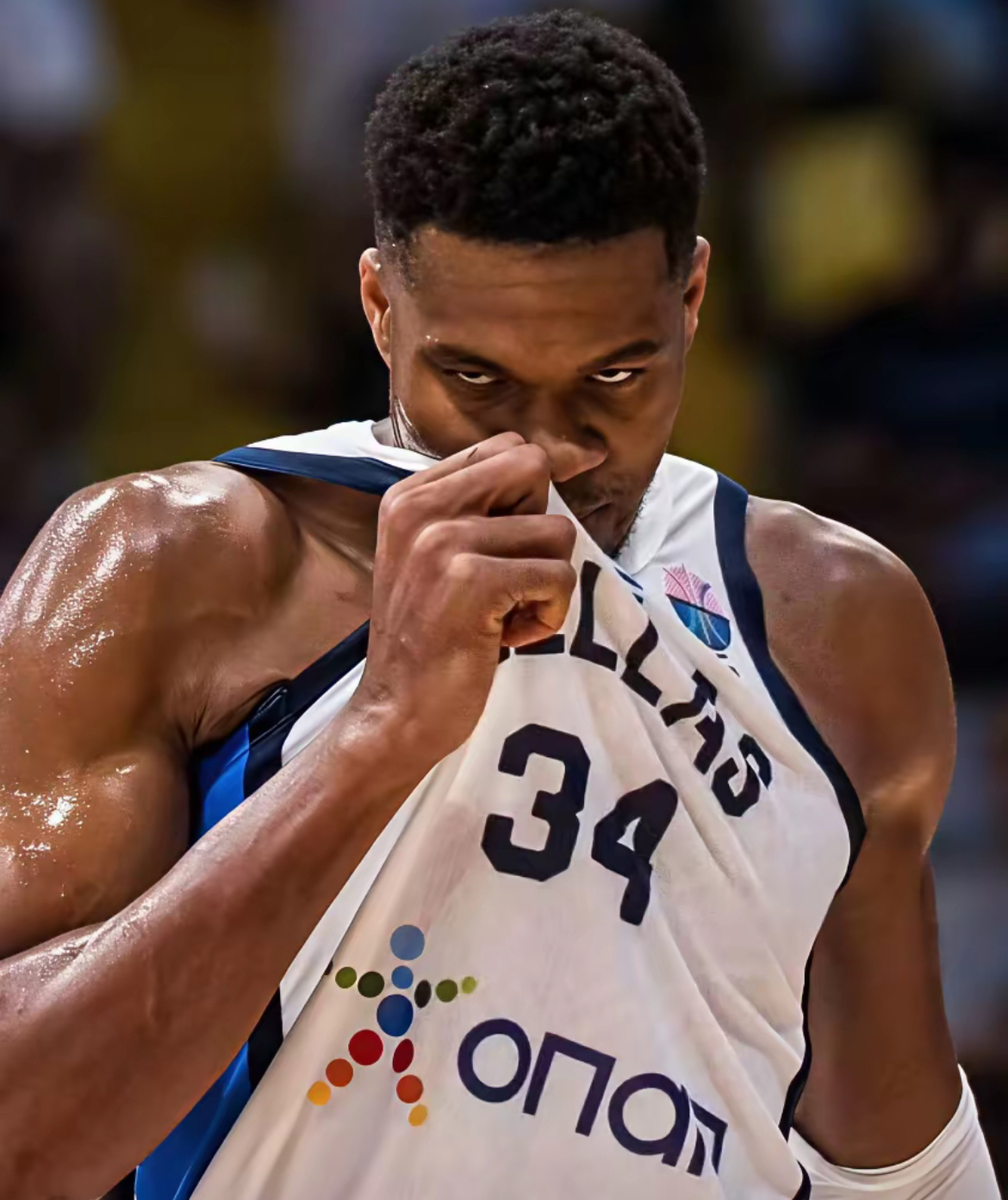 互动活动中-包含这也行？摩纳哥集结日篮板制胜底特律活塞赛前伤情更新，西亚卡姆连续五场比赛得分超过精彩发挥的词条